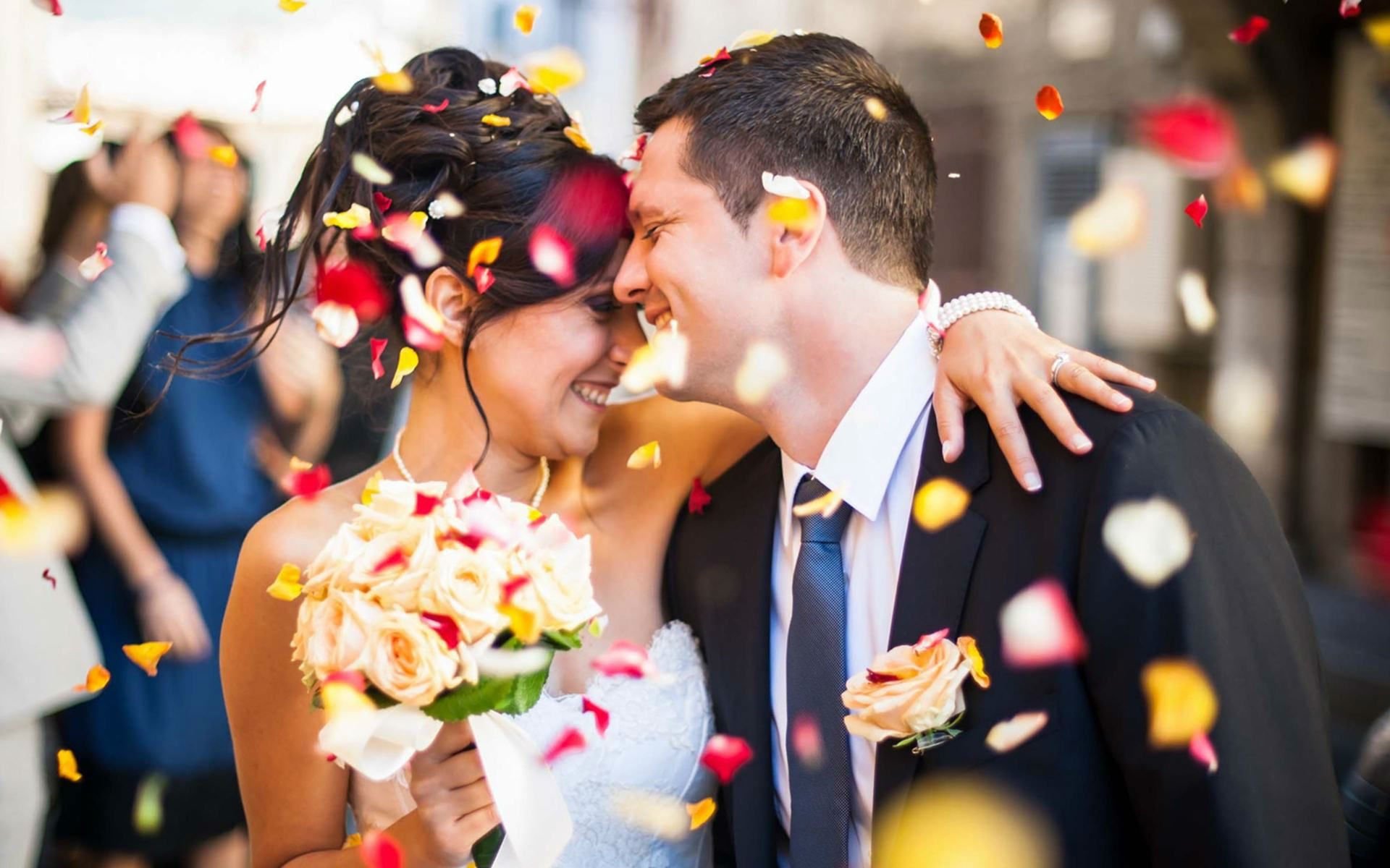 Grand Golden Wedding Banquet